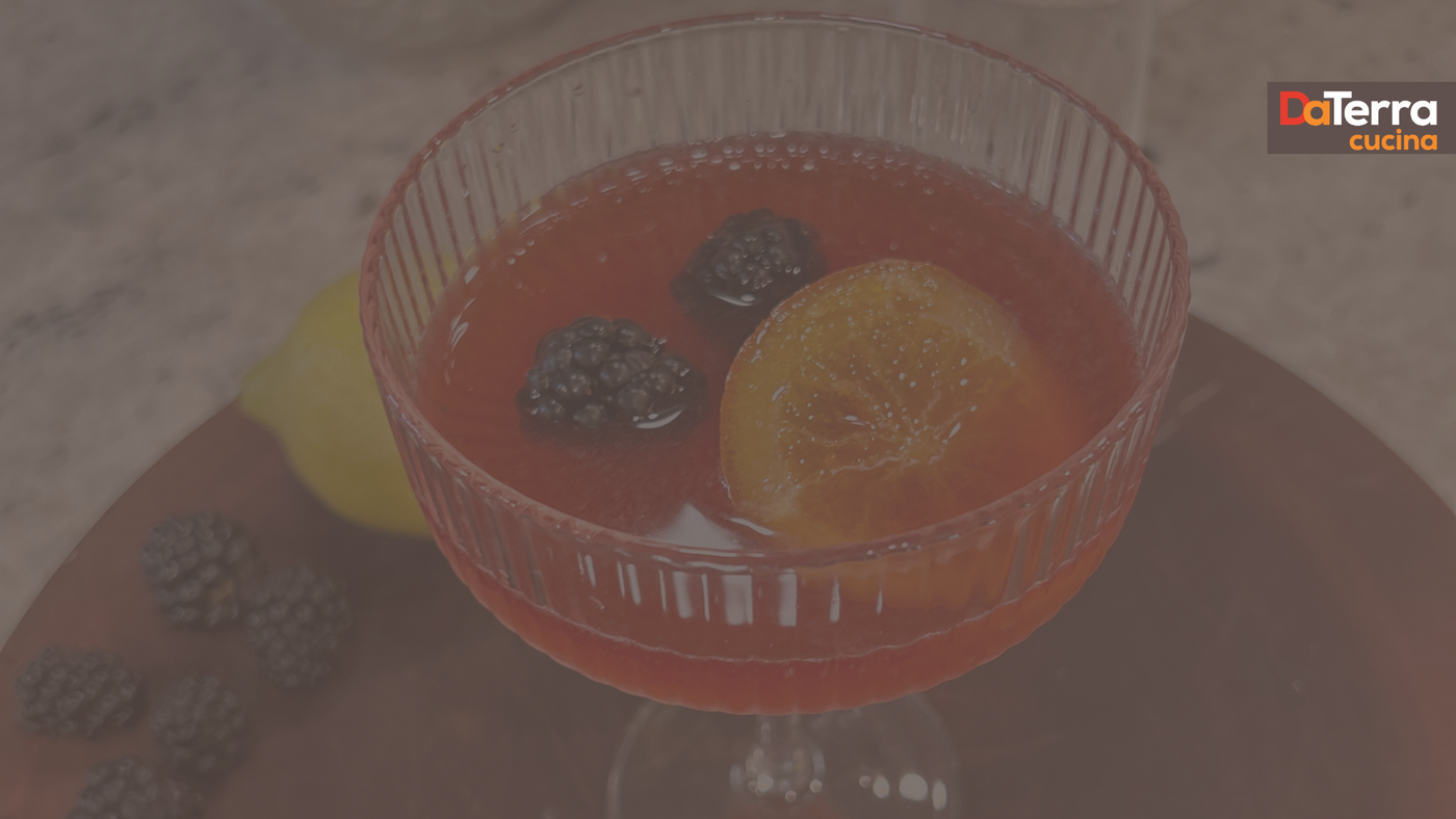 Blackberry Honey Syrup: Your Late Summer Secret for Cocktails, Lemonade & More