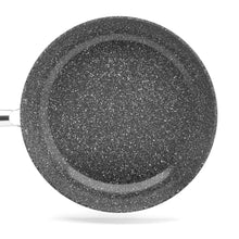 Ceramic fry pan